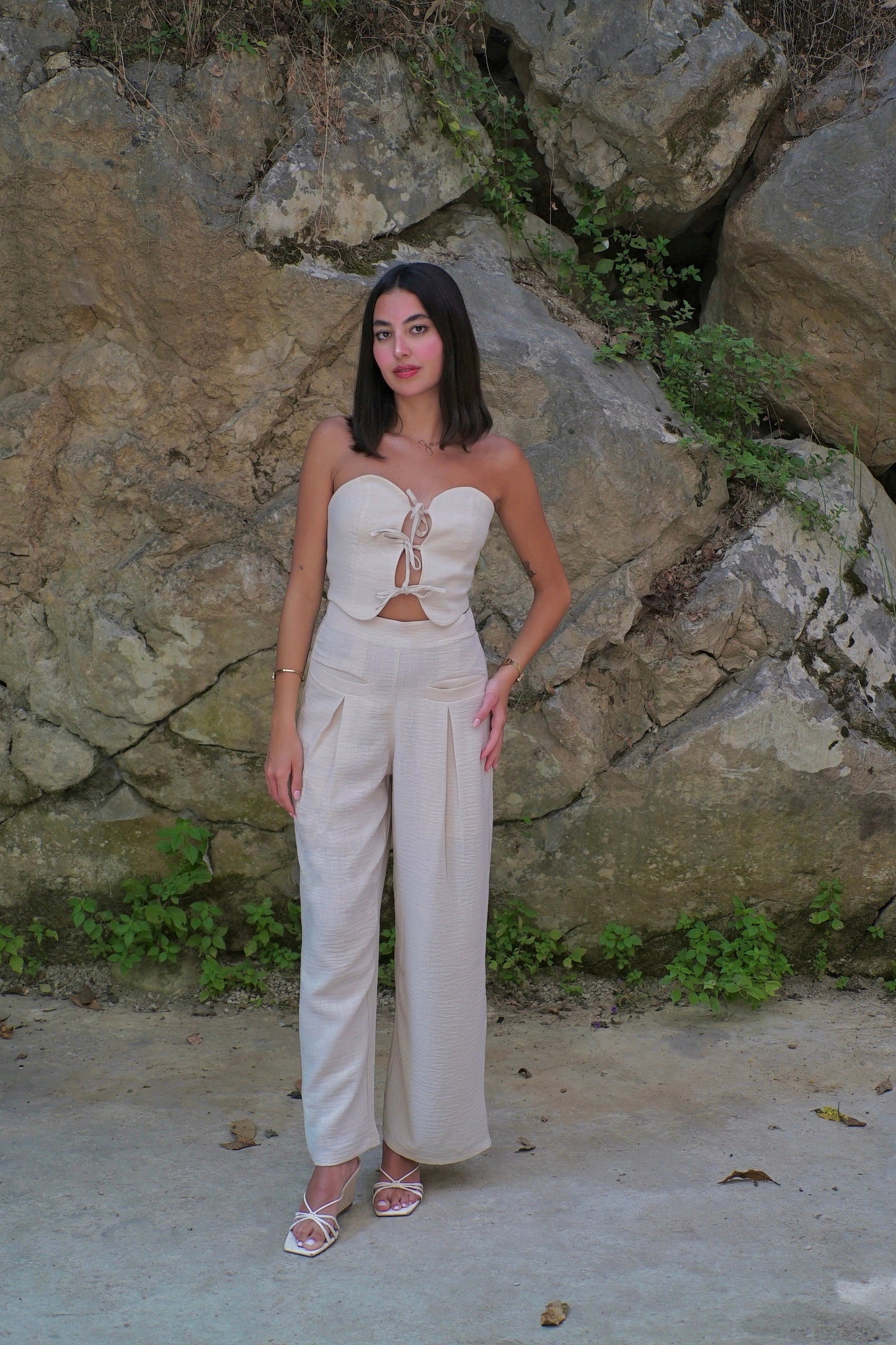 The Cala Set